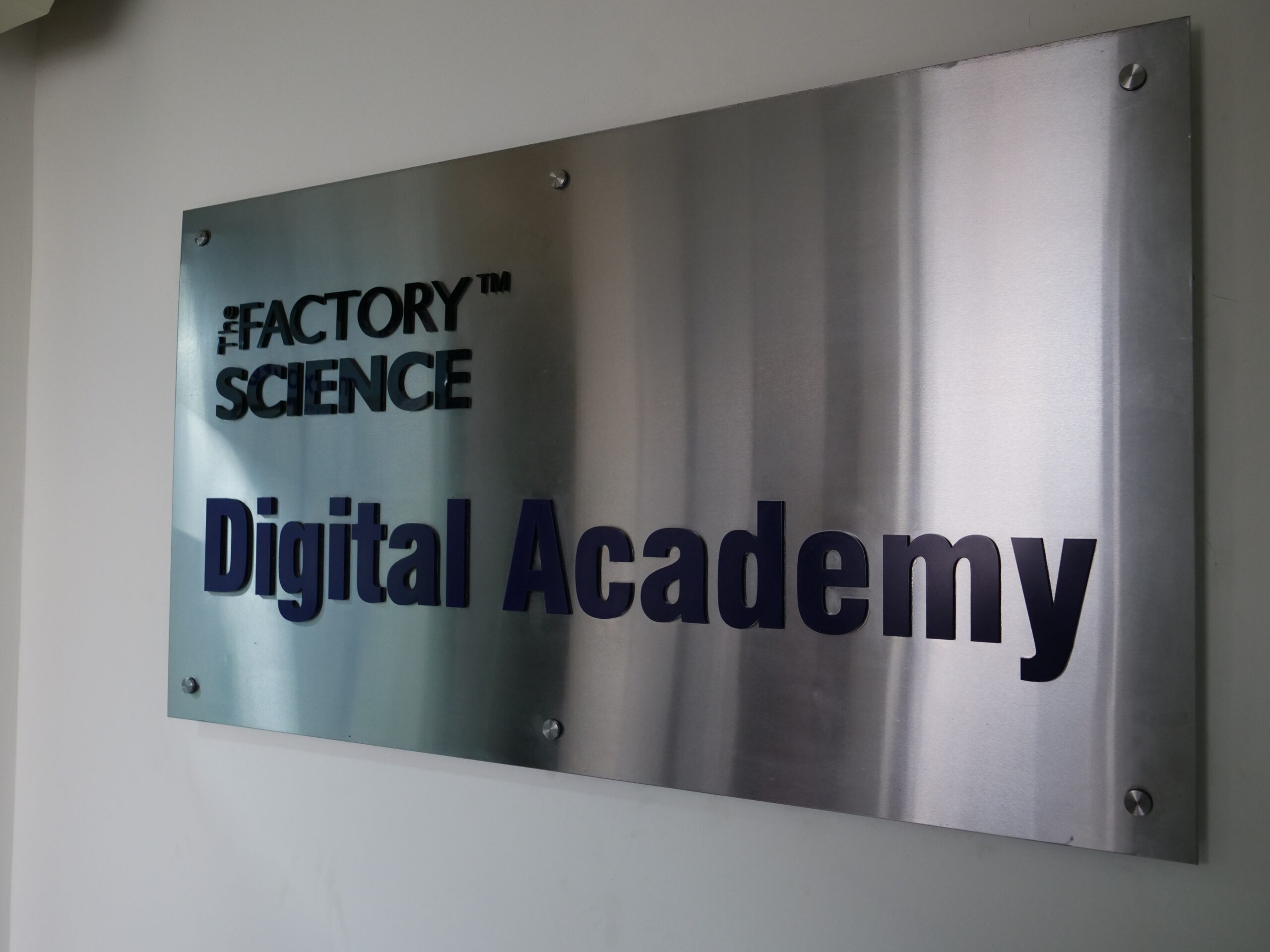 the factory science digital academy- the state of the art training facility for industry 4.0 – inspiring industry x.0